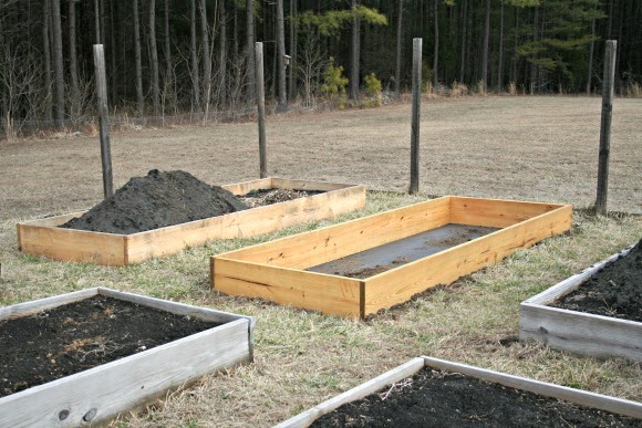 vegetable garden bed construction